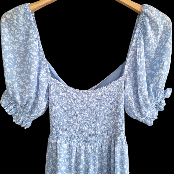 KIVARI - BLUE FLORA TIE BACK MAXI DRESS4 - Picture 5 of 8